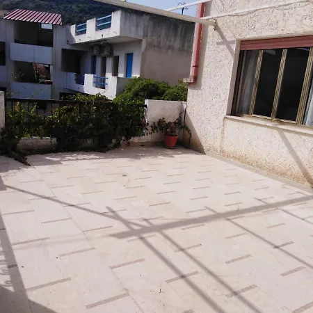 Fronte Mare Giusi Climatizzato Apartment *